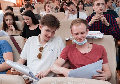 В регионах России стартовала «Взлетная полоса для молодых профессионалов»